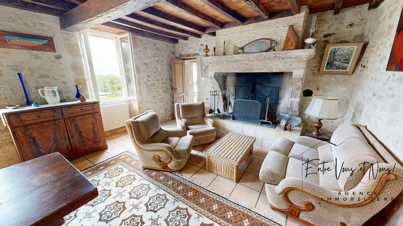 Maison ancienne - 415 m² - 11 pièces