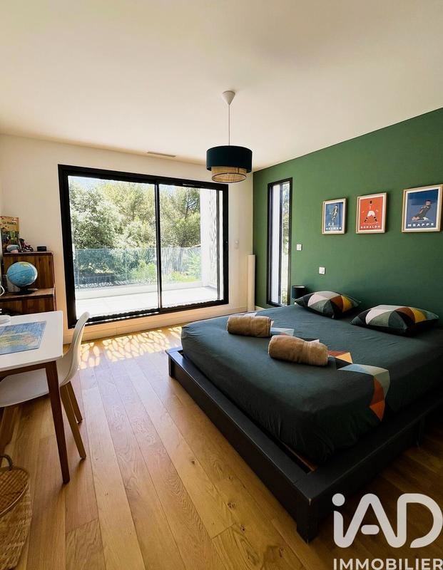 Maison de maîtres - 212 m² - 6 pièces