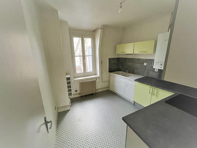 Appartement - 82 m² - 4 pièces