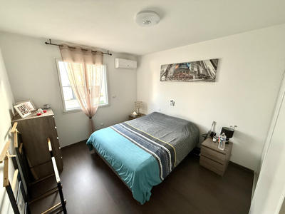 Maison - 96 m² - 5 pièces