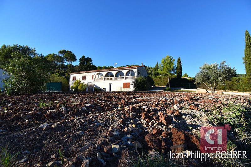 Maison - 197 m² - 7 pièces