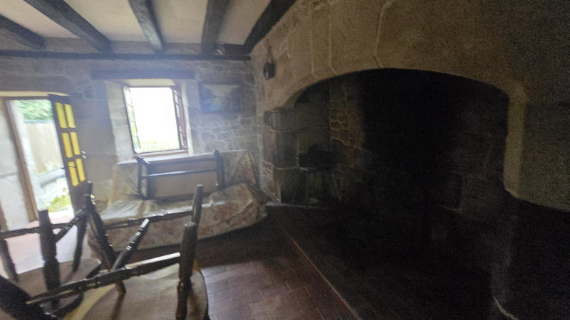 Maison - 90 m² - 6 pièces