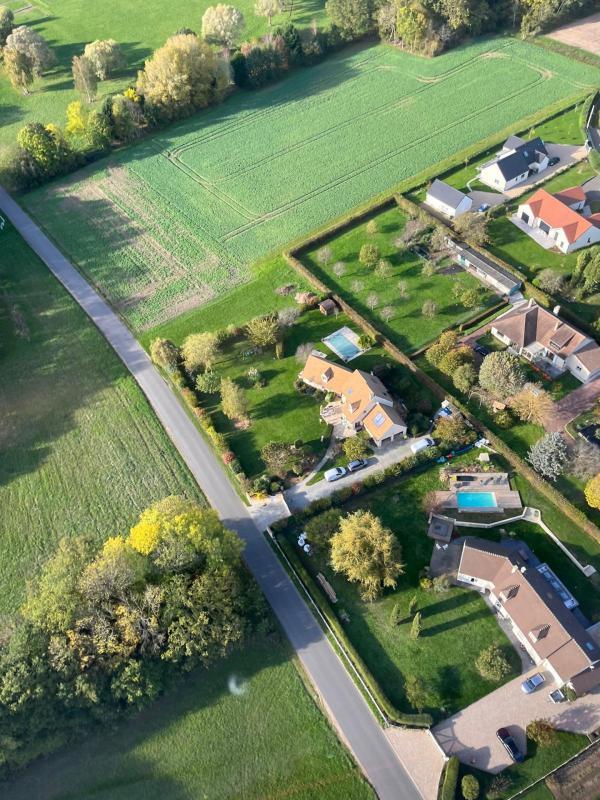 Pavillon - 264 m² - 8 pièces