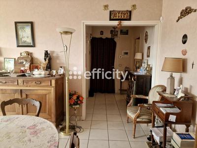 Appartement - 98 m² - 4 pièces