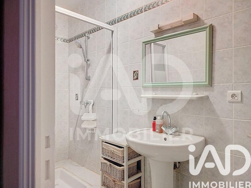 Maison - 199 m² - 7 pièces