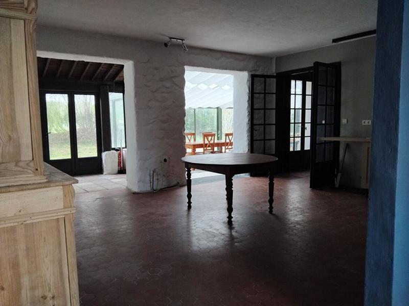 Maison - 500 m² - 9 pièces