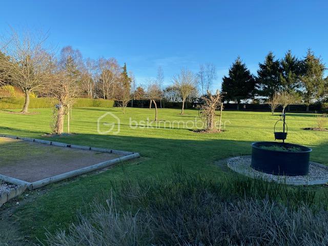 Maison traditionnelle - 119 m² - 6 pièces