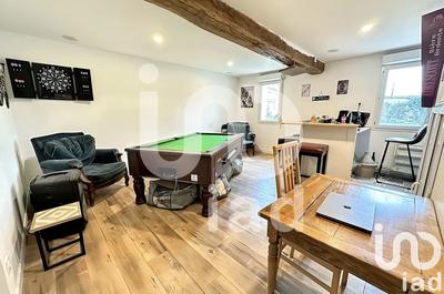 Maison - 192 m² - 7 pièces