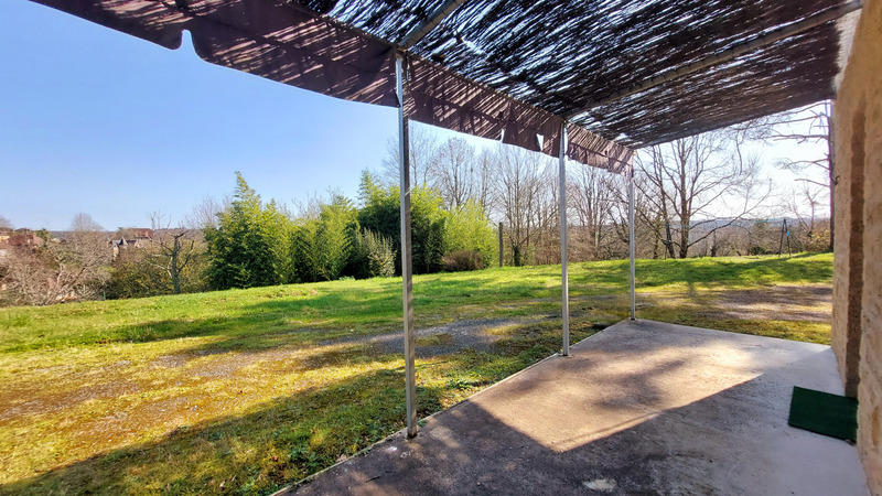 Maison - 244 m² - 8 pièces