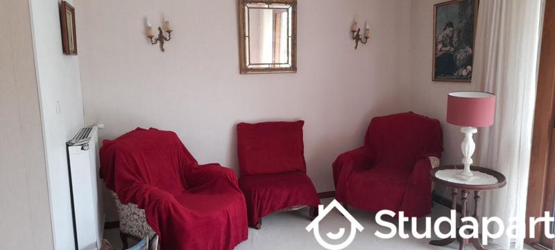 Appartement - 82 m² - 4 pièces