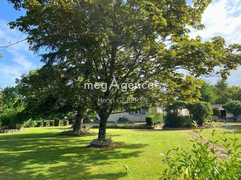 Maison traditionnelle - 103 m² - 6 pièces