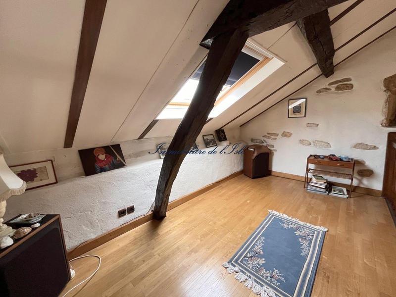 Maison - 140 m² - 7 pièces