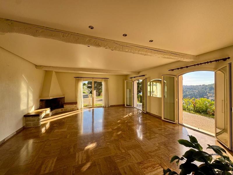 Villa - 130 m² - 4 pièces