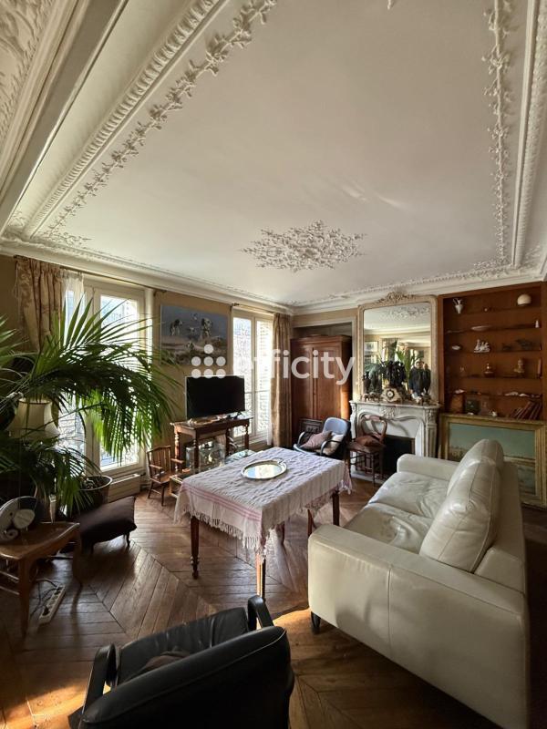 Appartement - 126 m² - 5 pièces