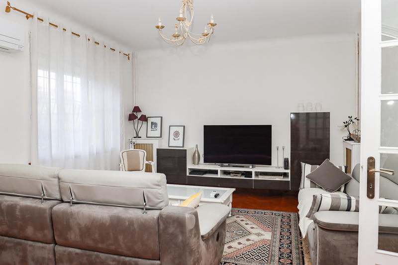 Maison - 154 m² - 4 pièces