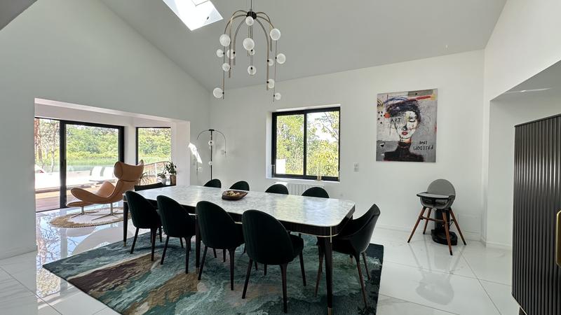 Maison - 322 m² - 9 pièces