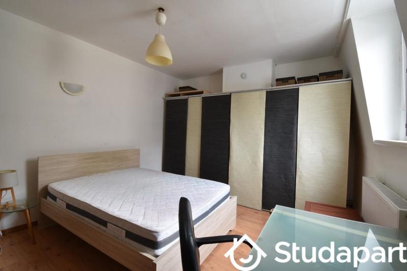 Chambre - 16 m² - 1 pièce