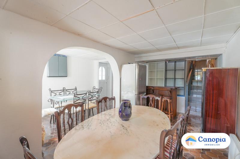 Maison - 93 m² - 5 pièces