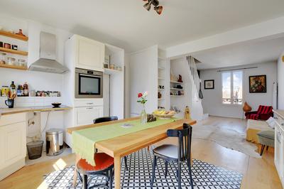 Appartement - 100 m² - 5 pièces