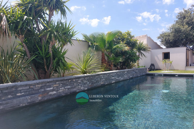 Maison - 191 m² - 8 pièces