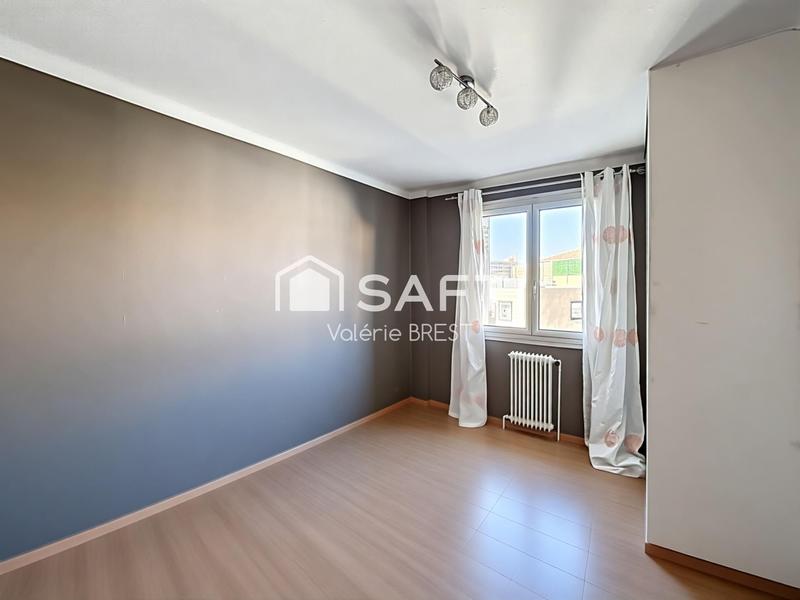 Appartement - 98 m² - 4 pièces