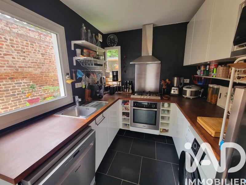 Maison - 96 m² - 5 pièces