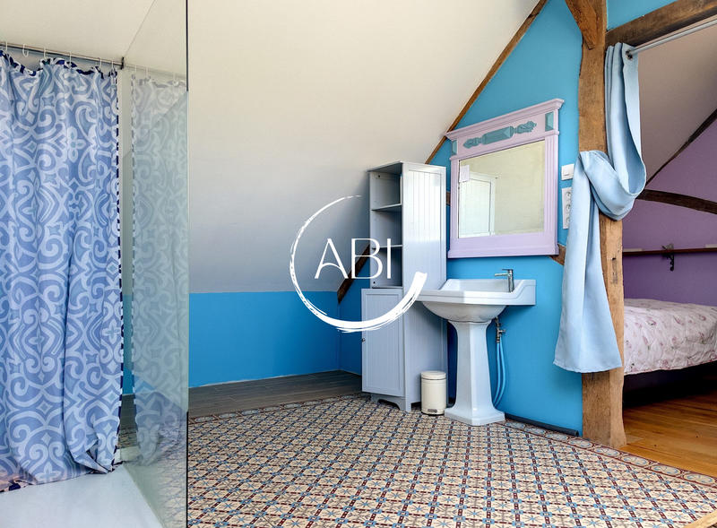 Maison ancienne - 137 m² - 3 pièces