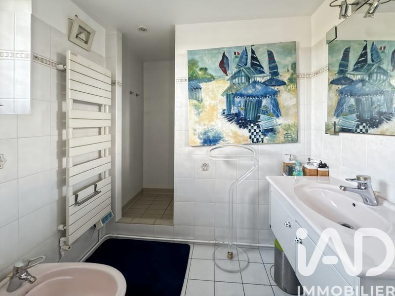 Maison de campagne - 200 m² - 5 pièces