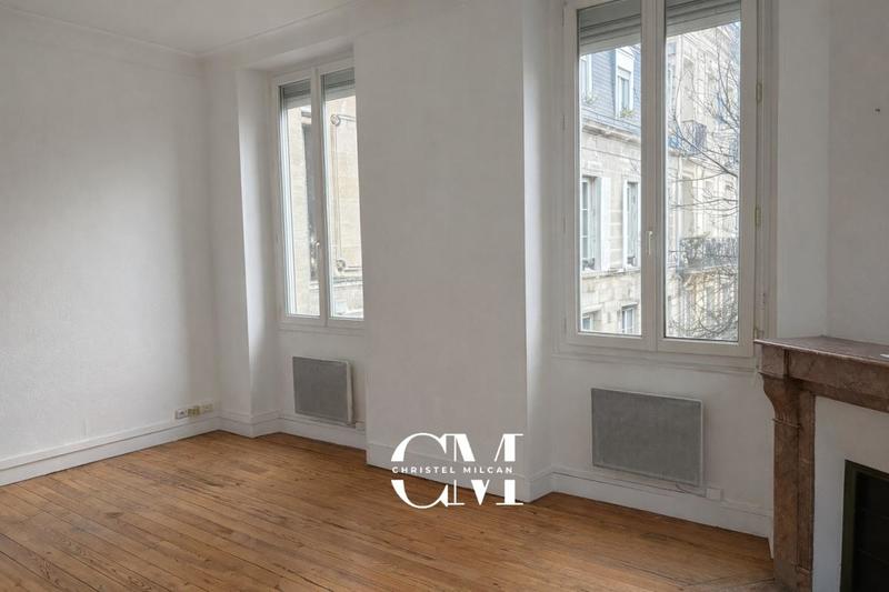 Appartement - 75 m² - 4 pièces