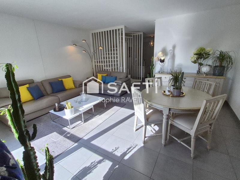 Maison de ville - 94 m² - 4 pièces