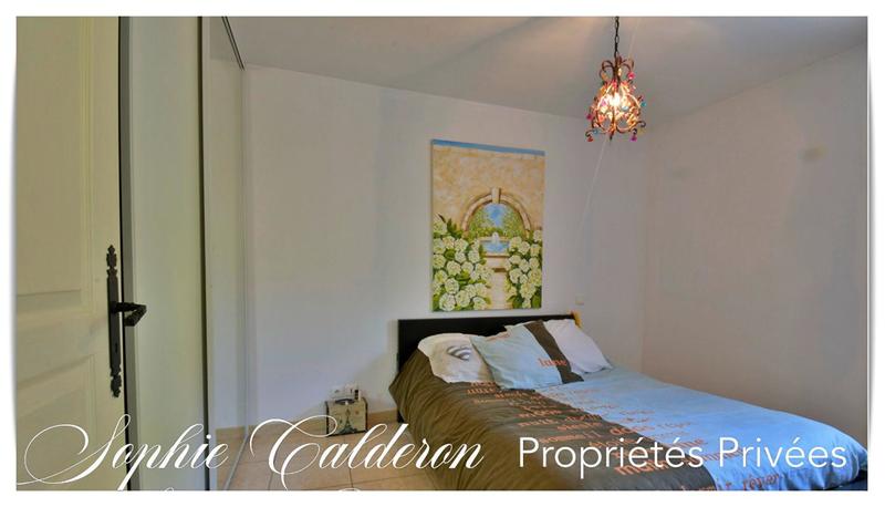 Maison - 210 m² - 9 pièces