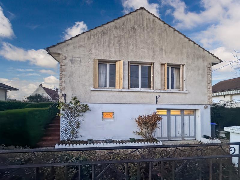 Maison - 86 m² - 4 pièces
