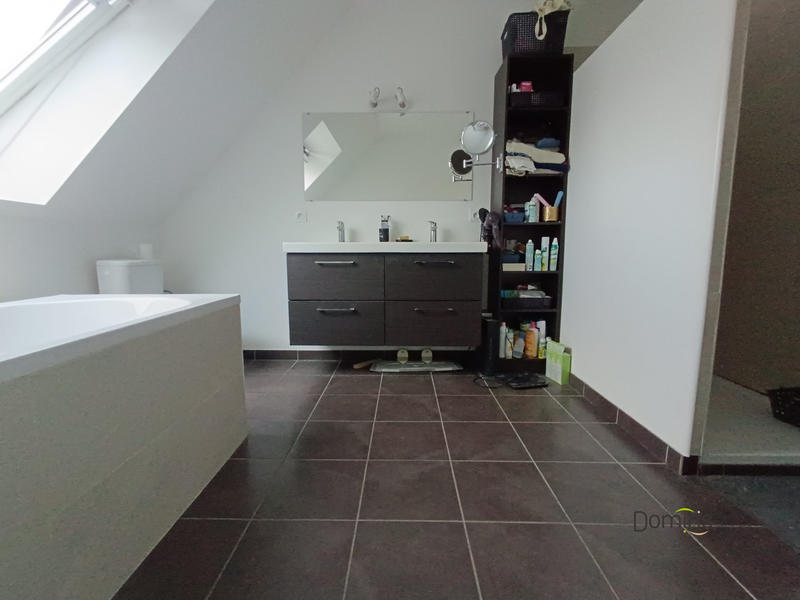 Maison - 101 m² - 4 pièces