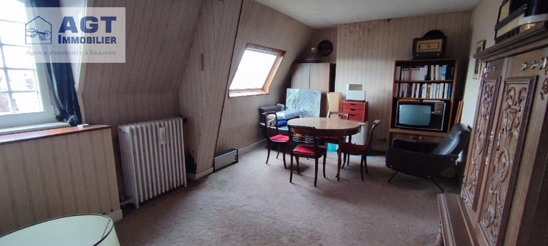 Maison - 220 m² - 7 pièces