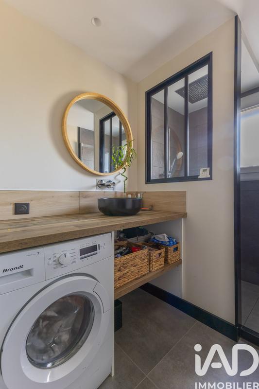 Appartement - 67 m² - 3 pièces