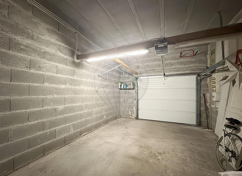 Demeure - 161 m² - 6 pièces