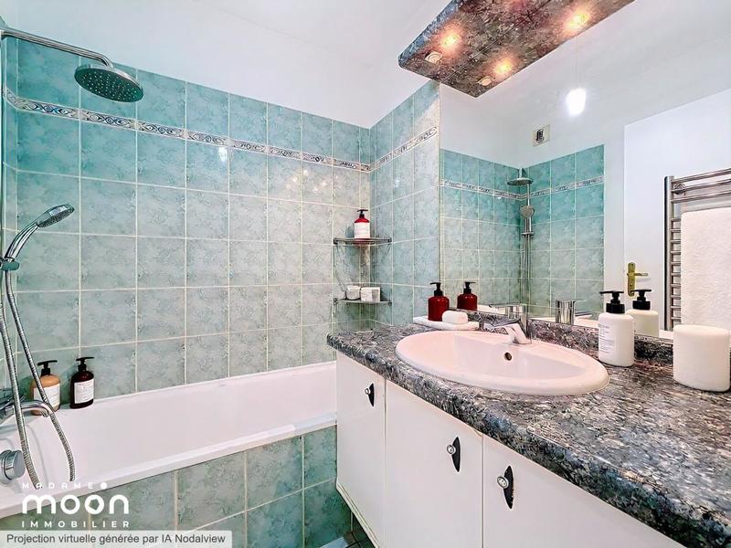 Appartement - 84 m² - 4 pièces