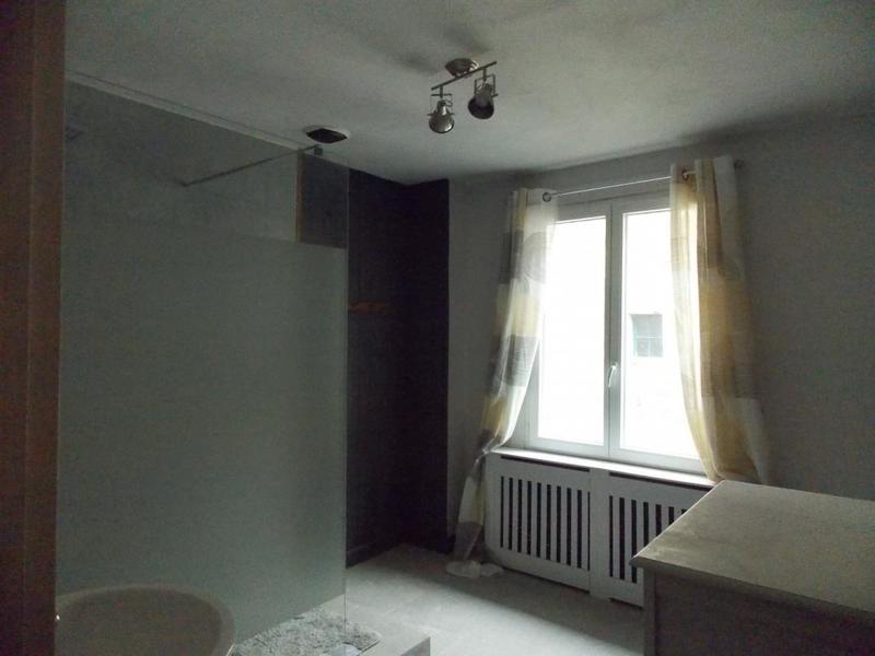 Maison en pierre - 80 m² - 4 pièces