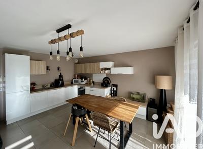 Appartement - 64 m² - 3 pièces