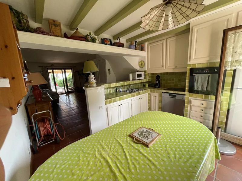 Maison - 75 m² - 5 pièces