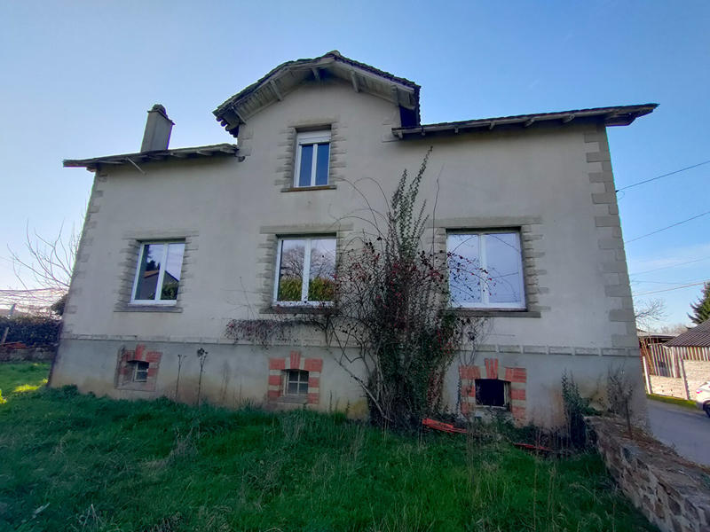 Maison - 98 m² - 3 pièces