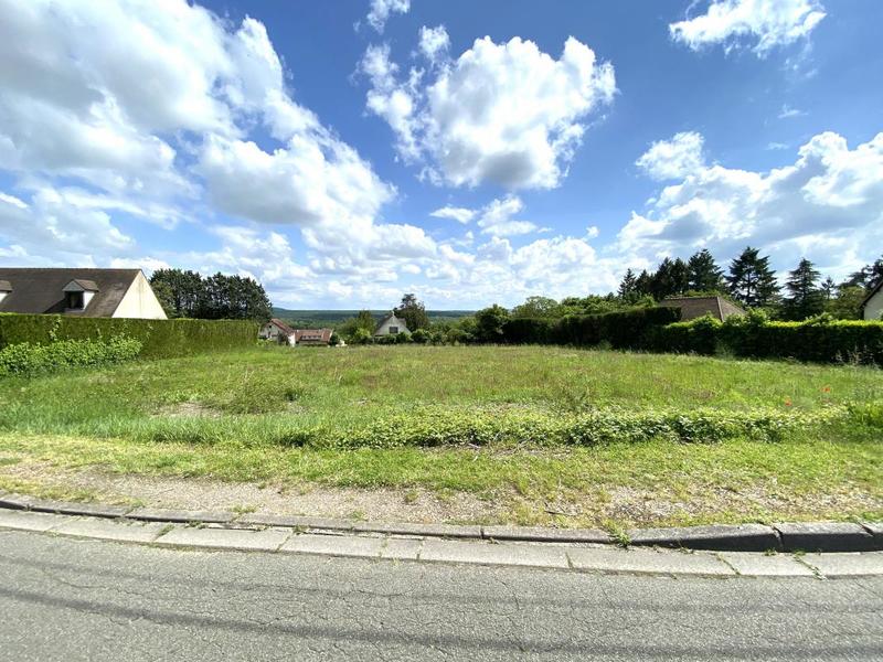 Terrain constructible - 1 214 m²