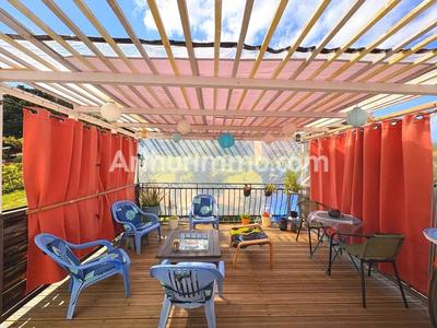 Maison - 98 m² - 7 pièces