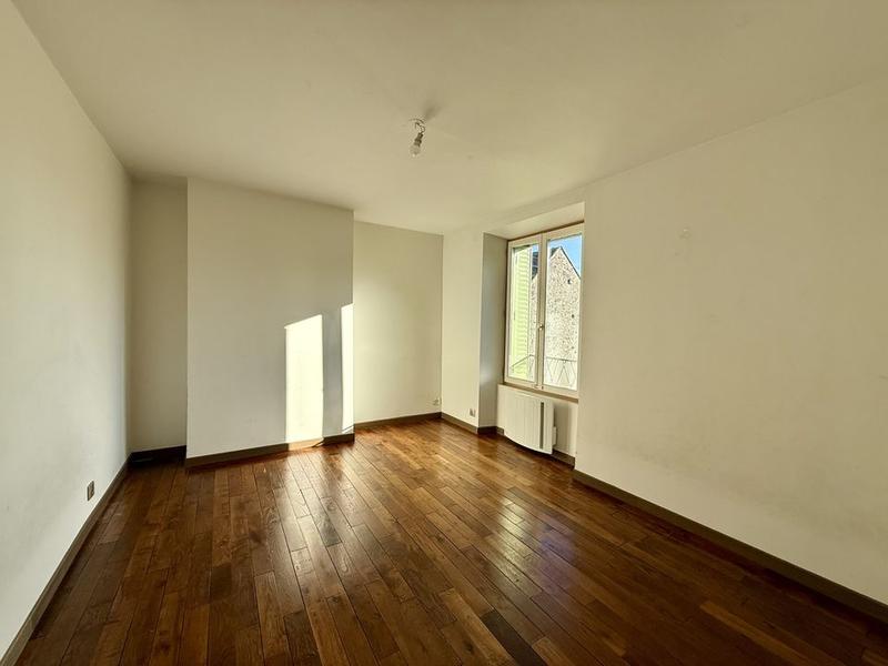 Maison de village - 163 m² - 8 pièces