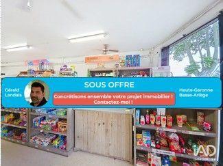 Local commercial - 240 m²