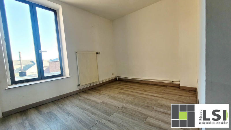 Maison - 85 m² - 6 pièces