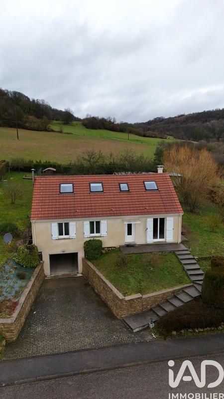 Maison - 102 m² - 4 pièces