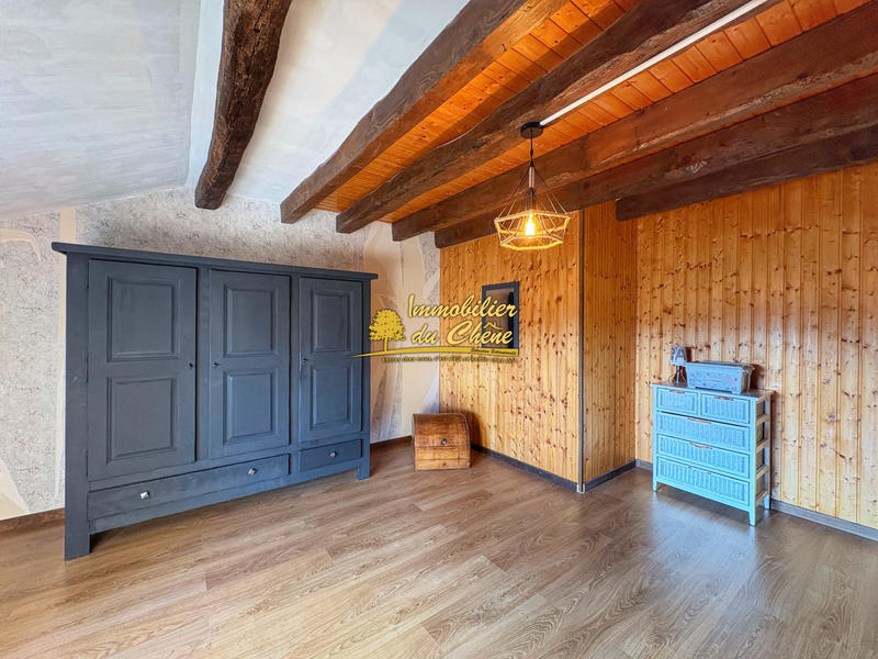 Maison - 155 m² - 8 pièces