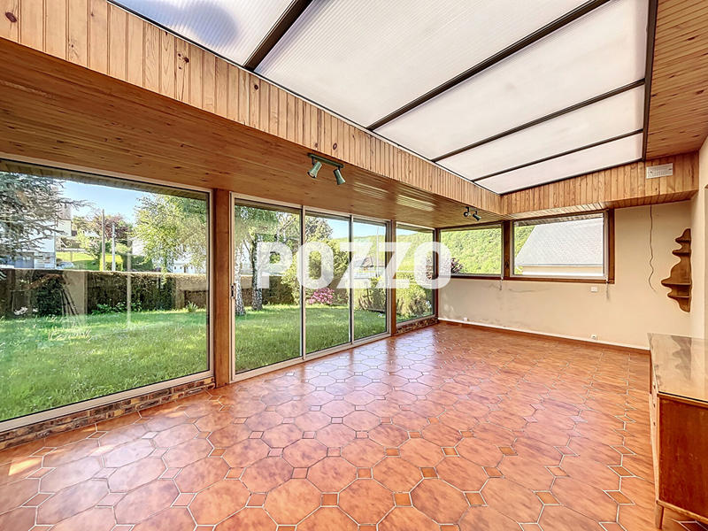 Maison - 140 m² - 8 pièces