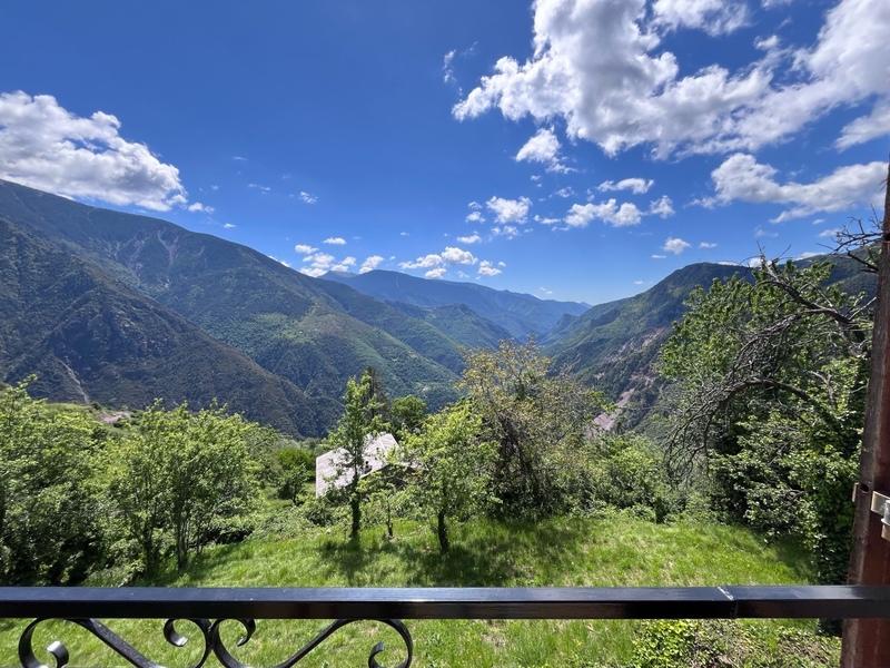 Maison en pierre - 90 m² - 4 pièces